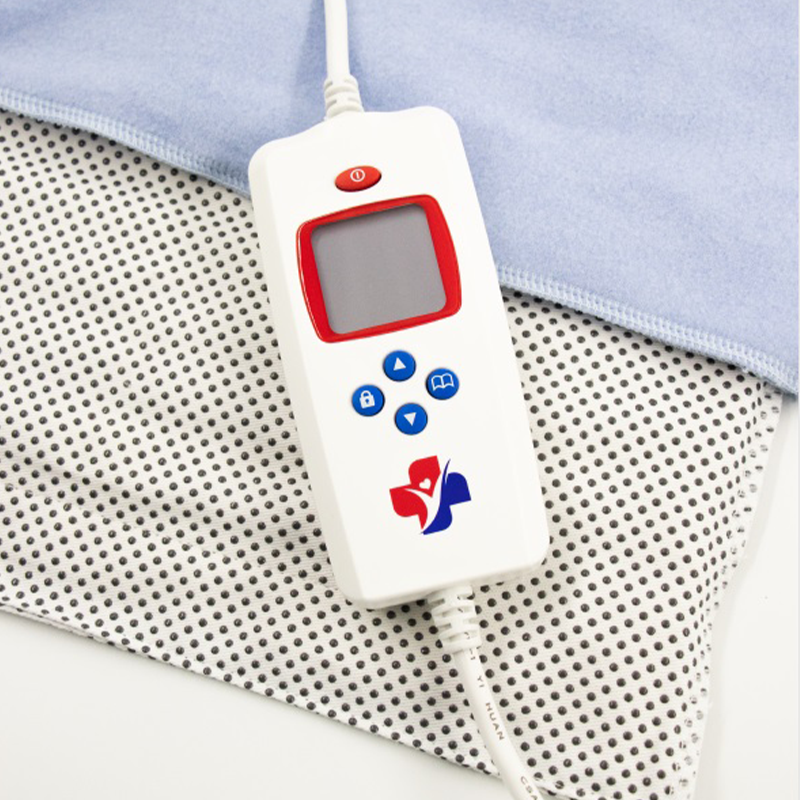 rock-inna-遠紅外線溫熱毯  利用最新科技高密度電熱碳線迅速加熱產生高溫,可因應溫度設定而產生不同的功效,短時間舒緩疼痛症狀,濕熱的氣體深入細胞組織,促使血管膨脹,藉著加速循環產生新的血管細胞,以達到舒緩疼痛的功效。最高溫攝氏75度,微電腦恆溫自動控制