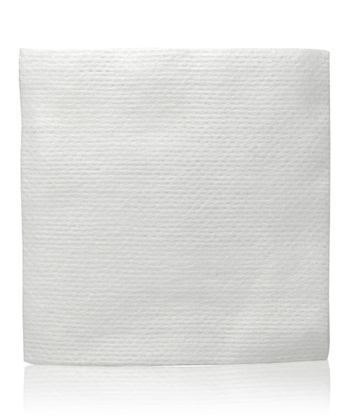 Medicom 4層無紡消毒紗布採用柔軟物料製成，提高患者舒適度。吸水性強，安全無菌，防止交叉污染 。