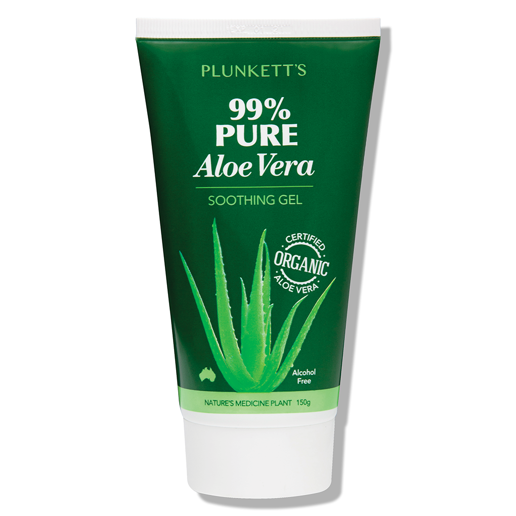 Plunkett's 蘆薈99% 凝膠從天然植物中直接提取提高水分滲透，有助保濕，減少皮膚剝落，可加速燒傷、割傷和擦傷的癒合過程、緩解非毒蟲叮咬的刺激、減輕因剃鬚而引起的皮疹。天然保濕劑，含源自天然紫草根的尿囊素，有助修復皮膚。