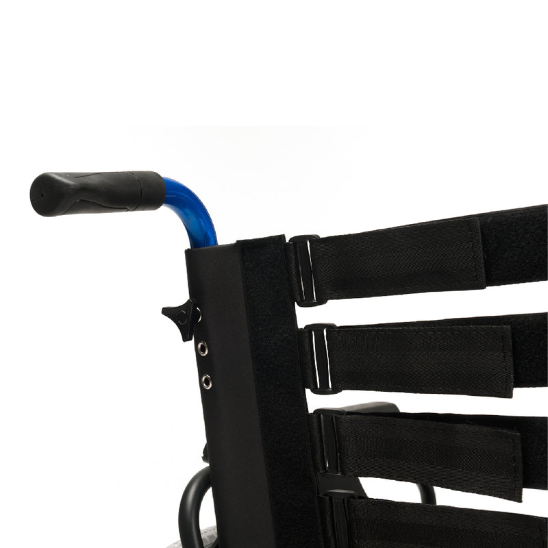 比利時Vermeiren D200-V輪椅曷輕便實用的多功能輪椅，現代化的藍色輪椅框架配合多款個人化設置，只需幾秒鐘即可摺合，扶手、腳踏和輪子可拆卸，把手可調校高度，鼓式剎車，背墊設有5 條魔術貼，鬆緊度可調節，可根據使用者的不同情況而調整，以保持合適的座姿，扶手可調高度及深度，讓使用者自由選擇舒適手肘擺位，扶手可拆卸，設計方便過床及轉換椅子，腳踏高度可調節，適合不同身高人士使用，腳踏板可調節角度，座椅傾斜度可調節，滿足不同使用者的需求，後輪設有快速安裝設計，方便於拆卸輪子。